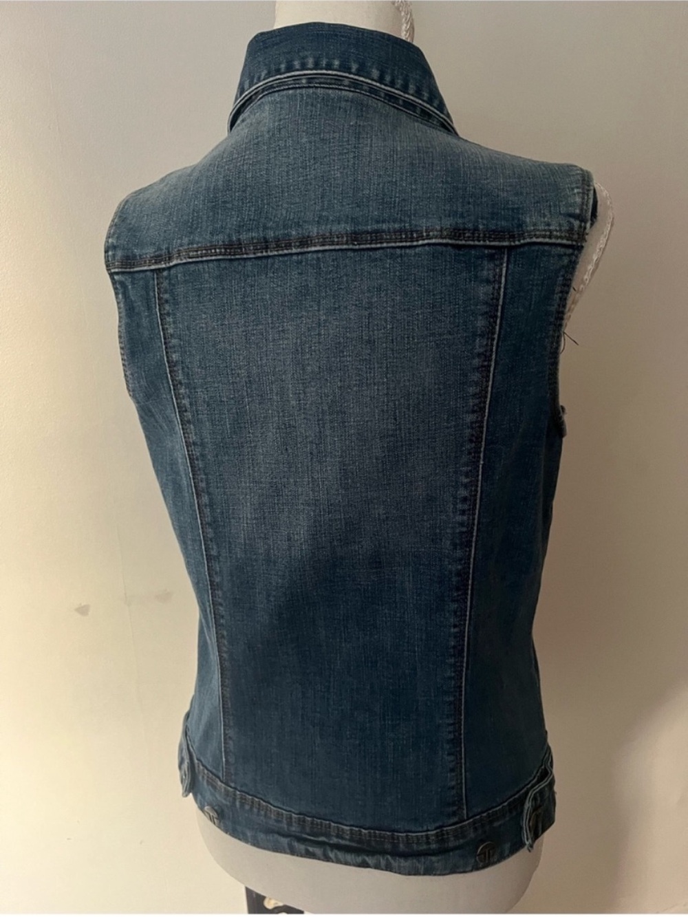 Tractr blue denim Vest, women’s S, 90s western wear casual dark wash button up - Picture 6 of 6